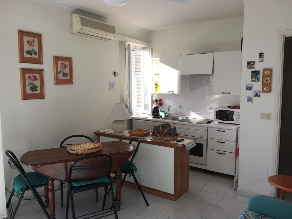Appartement Palais Henri IV Nice Room photo